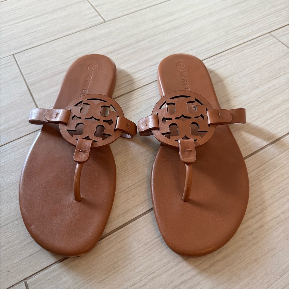 Tory Burch Miller Leather Thong Sandal — Brown - Picture 3 of 4
